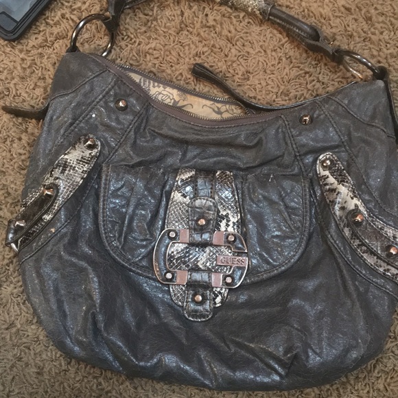 Guess purse